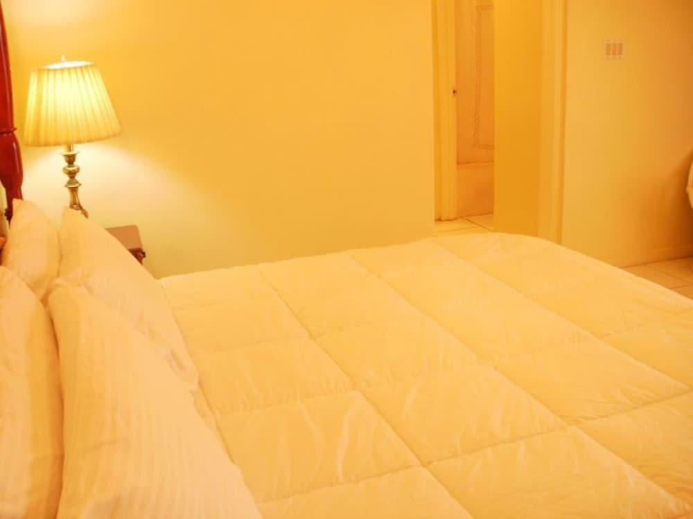 Grandiosa Hotel Бухта Монтего Экстерьер фото